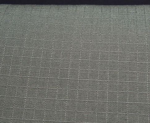 235gm TC Ripstop ύφασμα σε σκούρο πράσινο για την ασφάλεια Ενιαίο προσαρμοσμένο χρώμα