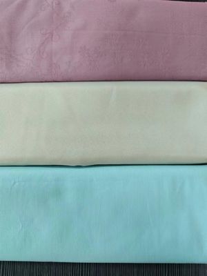 Προσαρμοσμένο χρώμα 210T Taffeta Polyester Υφάσματα Εφοδιασμού Φωτιάς Retardant για οικιακά υφάσματα