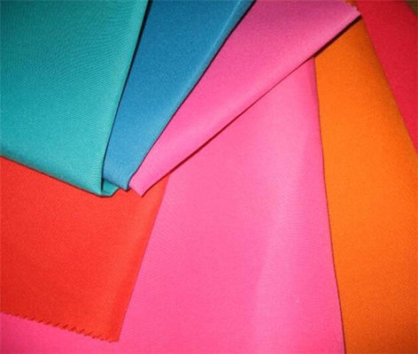 57/58 πλάτος Προσαρμοσμένο υδατοασθενές 100% Polyester Twill Gabardine ύφασμα για εργασιακά ρούχα