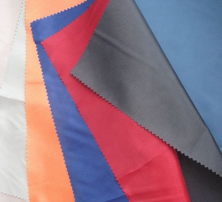 Φαισθησιακό υφασμάτινο ύφασμα 100% πολυεστέρα για εργασιακά ρούχα υφασμάτινο και ανθεκτικό