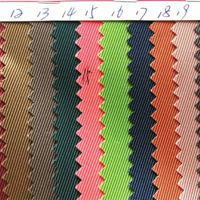 Προσαρμοσμένο 100% Polyester Memory Fabric για 180gsm 210gsm 260gsm Twill Workwear Cloth